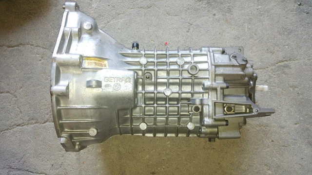BMW E30 5-SPEED Gearbox NEW & GENUINE 316i 318i 318is 23001222029 ...