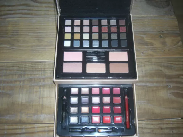 Coffret Maquillage PARISAX