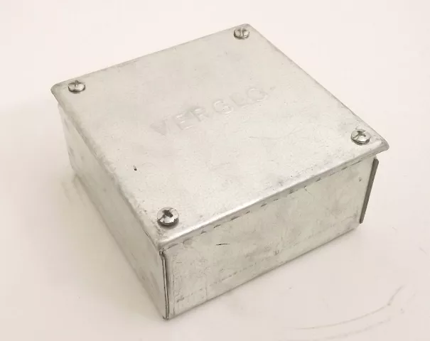 Galvanised Adaptable Steel Box Electrical Cable Enclosure 100x100x50mm = 4x4x2"