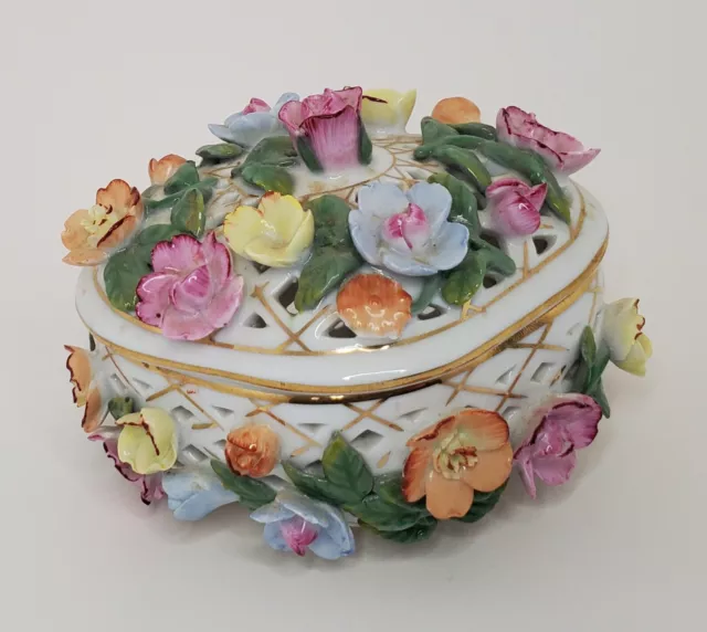 3D covered Floral Vintage Trinket Box , oval shaped (4 inches long , 2 in. deep)