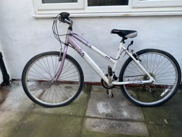 Raleigh vixen 2025 ladies bike review