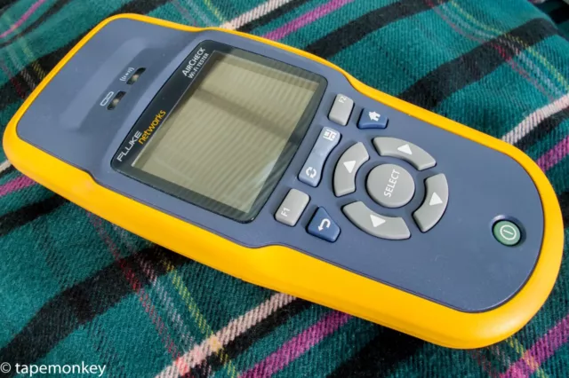 Fluke Networks AirCheck Wi-Fi Tester