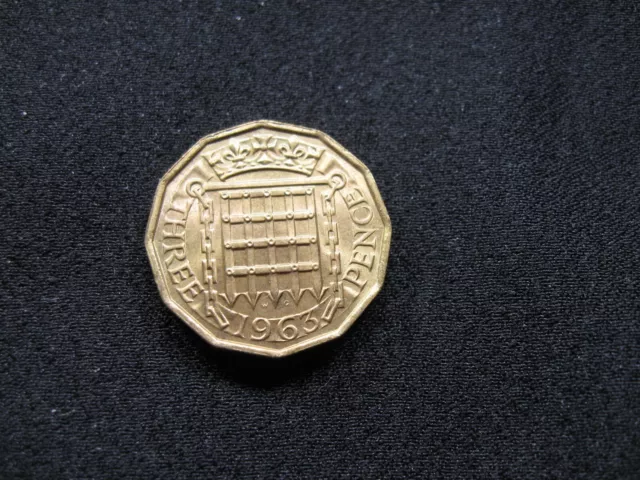 old world coin GREAT BRITAIN UK 3 pence 1963 KM900 "Tudor Portcullis" (49)