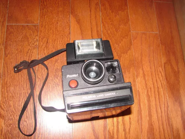 Vintage Polaroid Pronto Instant Land Camera with Strap UNTESTED