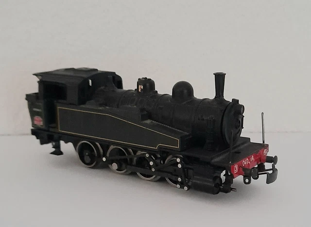 Locomotive à vapeur bleus Jouef pour modélisme ferroviaire à l
