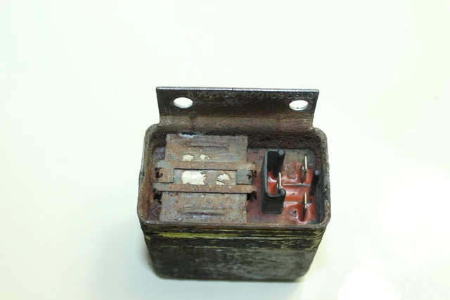 BMW R100 R75 R90 R45 R65 R80 Mercedes Sl SLC Régulateurs Bosch Relais ...