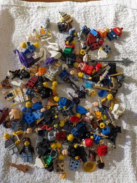 Lot Lego Minifigure Accessories Weapons Hair Hats 2 Pounds Lbs Mini Figures  Bulk