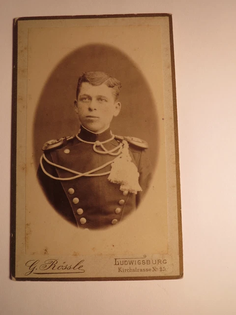Ludwigsburg - Soldat in Uniform mit Epauletten - Offizier /  CDV