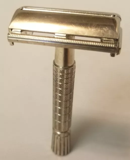 Vintage 1966 Gillette Flare Tip Super Speed DE Safety Razor L2