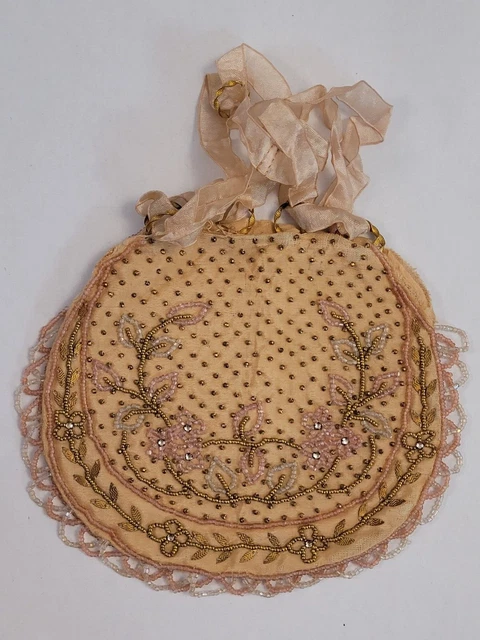 Mini Sac Ancien Pour Poupée XIXe, Broderie Perles De Verre Bicolores, Fermoir Doré, à Restaurer