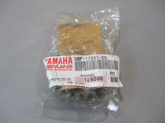 NOS YAMAHA OEM 4th Wheel Gear 1998-2000 WR400F 2001-2002 WR426F 5BF