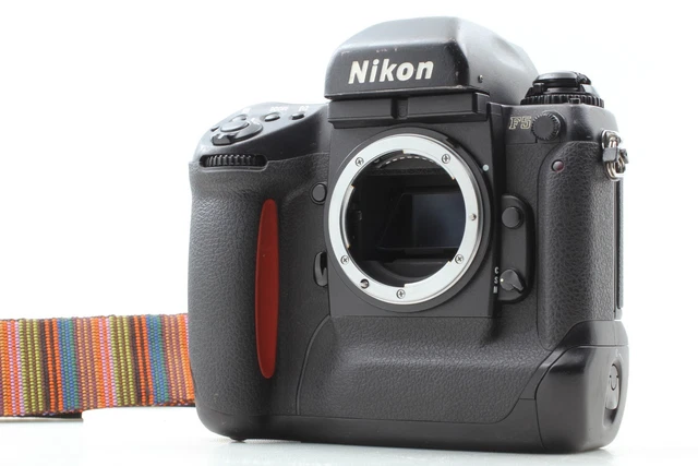 Nikon FA Reflex Argentique 35 Mm - Boîtier Argenté - Occasion