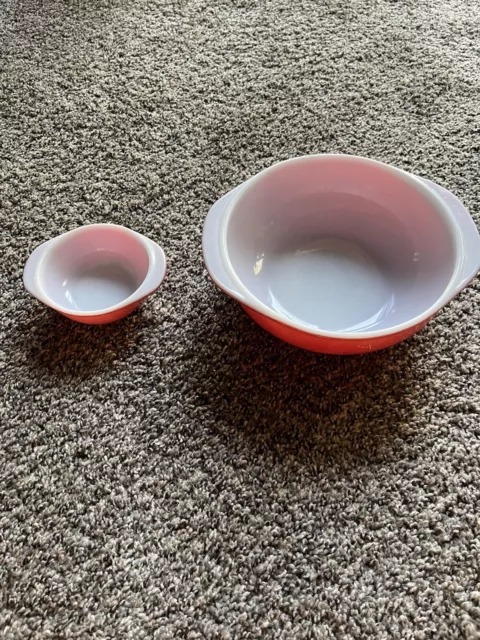 pyrex pink chip and dip set 2 quart and 8 ounze bowls pyrex pink chip and dip set 2 quart and 8 ounze bowls