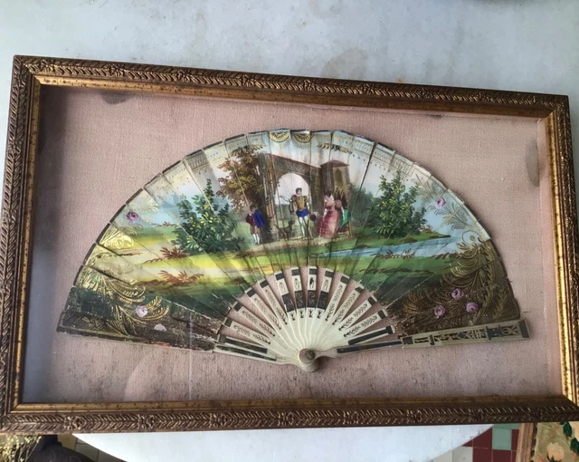 Éventail Ancien Peint Début 1900 - Scène Bord De Mer Avec Oiseaux Et Cabines - Objet De Décoration
