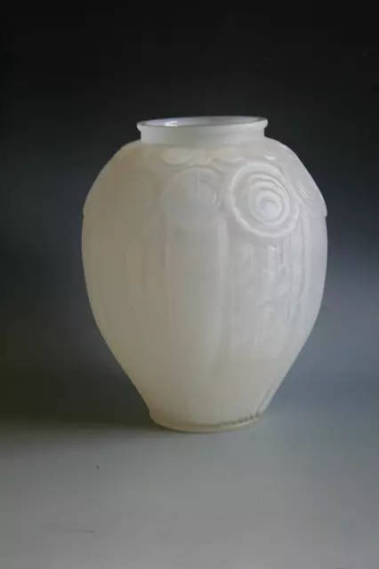 Antique Art Deco Andre Hunebelle Opalescent Glass Vase