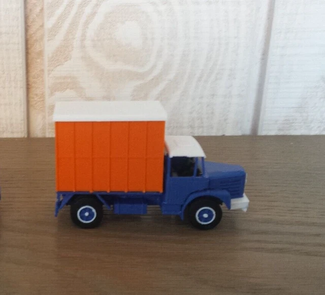 Transporteur Berlier Cirque Jean Richard – Modèle Réduit 1/87 HO H0