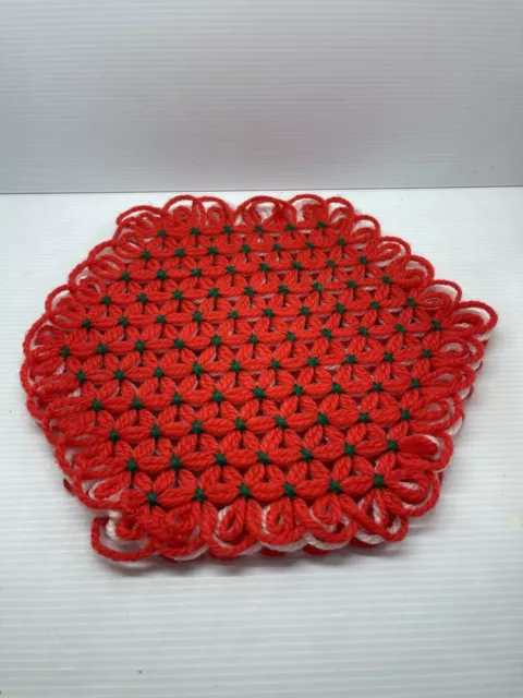 Vtg 10”  Yarn Star Trivet Hot Pad Country Cottagecore Daisy Loom Red And Green
