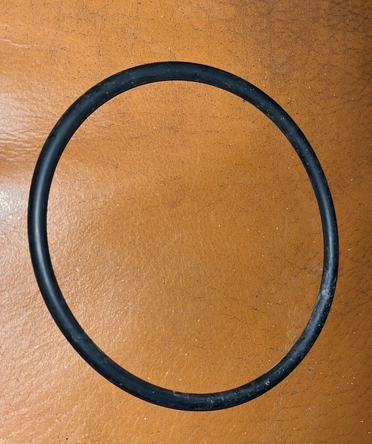 1 COURROIE RONDE POUR PROJECTEUR FILM OU AUTRE DIAMETRE +/- 1 1 Cm extérieur