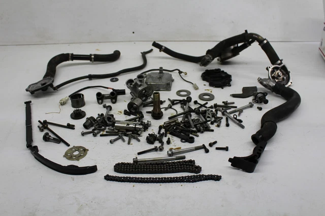 03-05 R6 06-09 R6S Yamaha Yzf R6 Parts Hardware Nuts Bolts Pump Chain Guide Hose 03-05 R6 06-09 R6S Yamaha Yzf R6 Parts Hardware Nuts Bolts Pump Chain Guide Hose