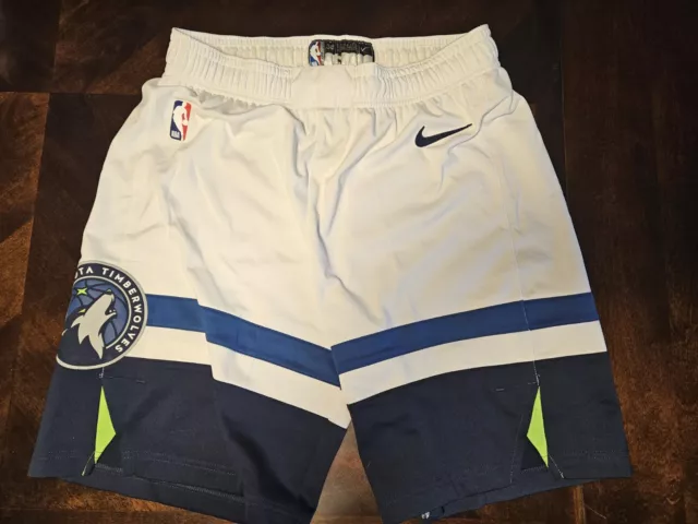 Tony Bradley Philadelphia 76ers Fanatics Authentic Nike Game-Used #11 Cream  Earned Edition Shorts from the 2020-21 NBA Season - Size 44+2