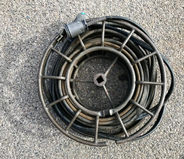 Vintage 1975 US Military Army Radio General Cable Corp WT-26/U