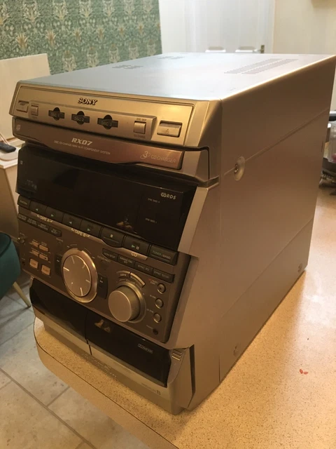 SONY HCD-RXD7 HI-FI System 3 CD/Dual Cassette *COLLECTION ONLY* - Needs ...