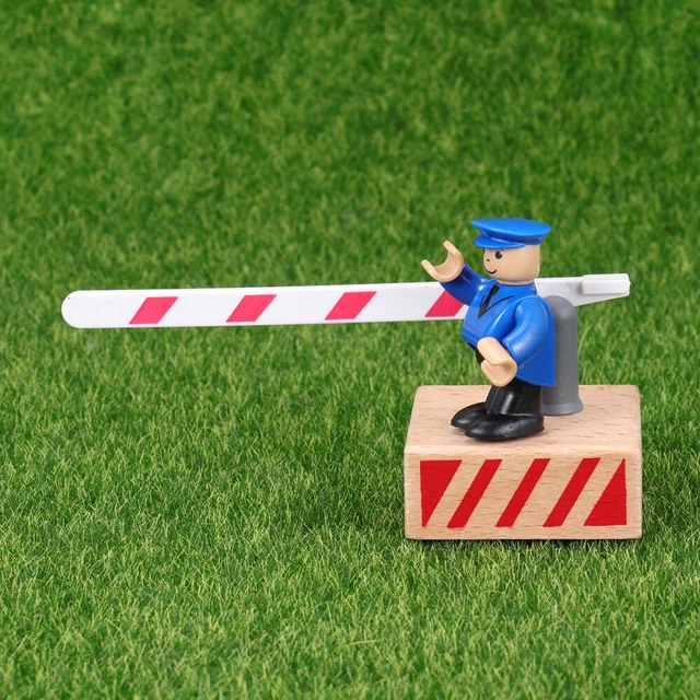 Hess Holz Domino - 28-teiliges Lernspiel Mit Verkehrszeichen Ab 3 Jahren