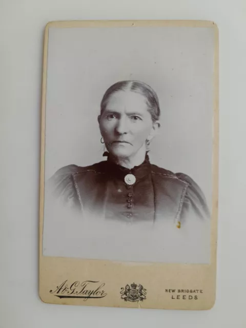 CDV: Lady Portrait: A & G Taylor: New Briggate Leeds