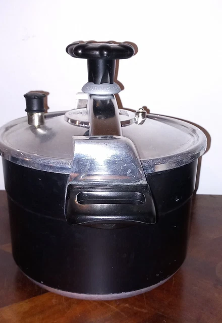 ANCIENNE COCOTTE MINUTE seb 6 litres décor Noir Modèle L'authentique