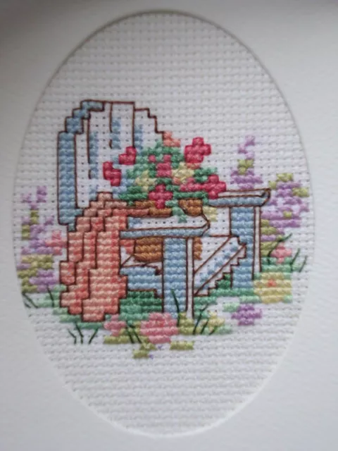 "Tarjeta De Punto De Cruz Terminada ""Preciosas Flores De Jardín"
