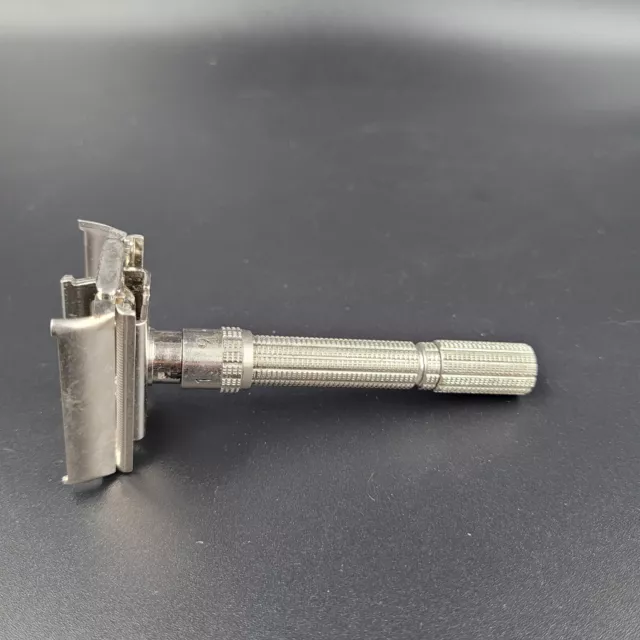 Vintage 1963 Gillette Slim Adjustable 1-9 DE TTO Safety Razor Date Code I-3