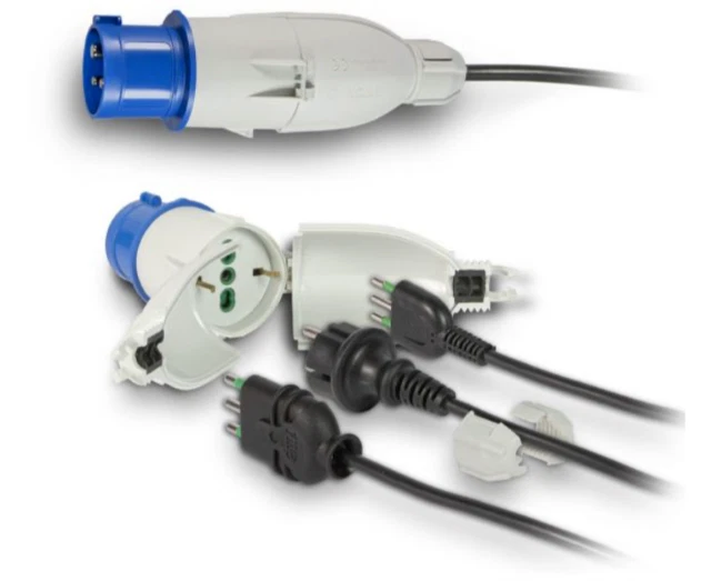 Cable Matters Adattatore Universale Da Viaggio Per Presa Britannica – Tipo G, Fusibile 10A, Supporta Spine USA/UE/AU - 3
