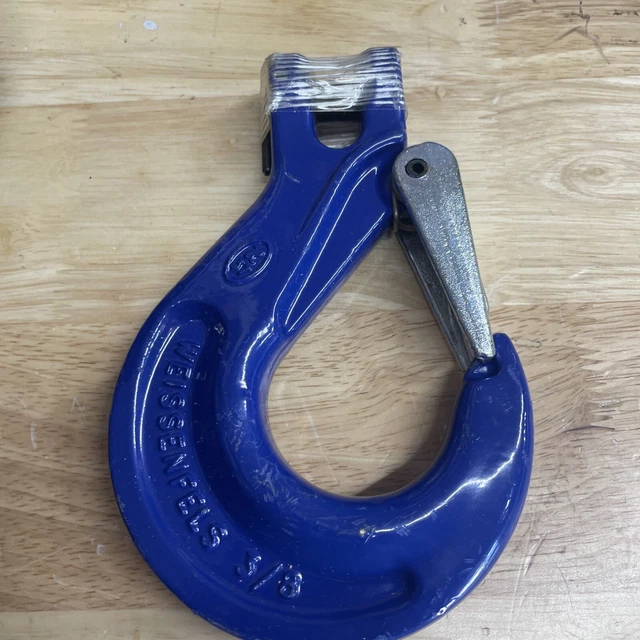 3/8" Kito Gr. 100 / S10 WLL 8800 LBS Overhead Clevis Sling Hook w/ Latch 8418400