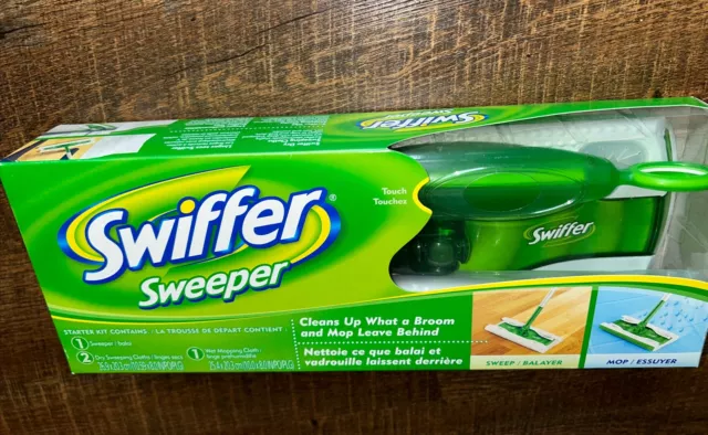 Swiffer Sweeper Starter Kit Wet/Dry Still New in Box