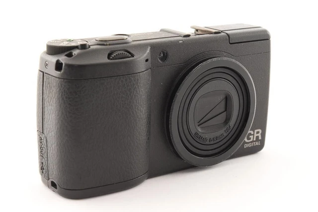 RICOH GR II 16.2MP Digital Compact Camera Black AF 18.3mm F2.8 For Parts 3