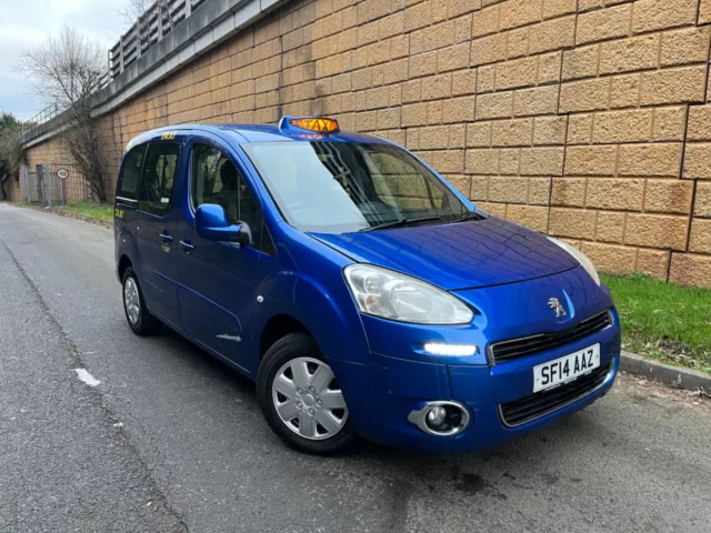 ** 2014 (14) Peugeot Partner Premier Se Mpv Automatic Taxi In Blue **