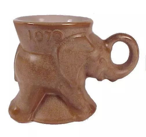 Frankoma Pottery 1979 GOP Mug Elephant Republican Party Coffee Cup Dessert Gold