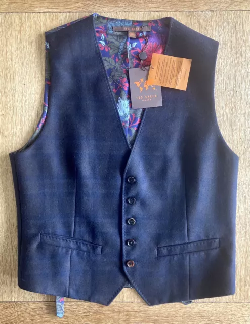 *NUOVO CON ETICHETTE* Ted Baker Ltd Edition Global Range Gilet Vita di lusso in lana e seta 40"" S