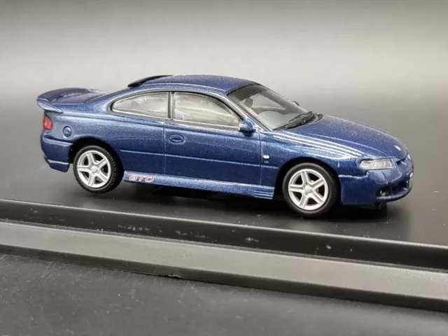 Biante Minicars Holden HSV GTO Monaro Coupe Delft Blue 1:64 Scale Diecast Model