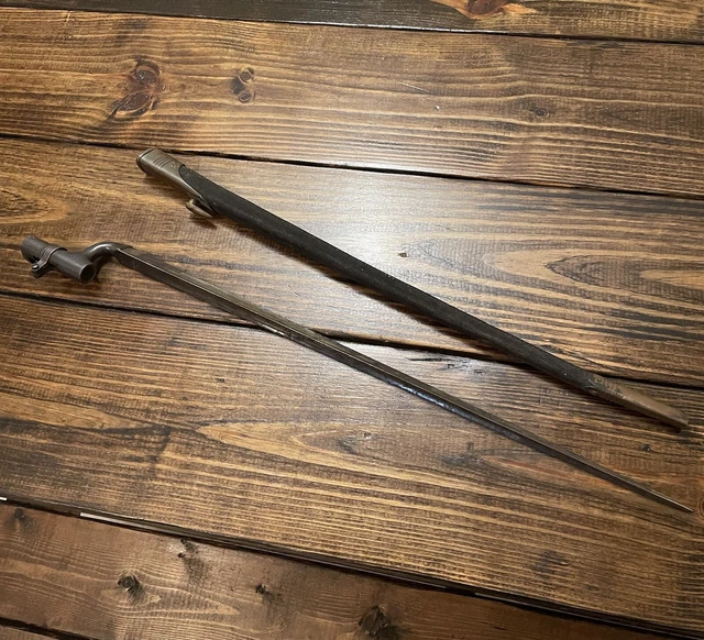 British Bayonet & scabbard late 1800s Martini-Enfield Rifle? Post Civil War era