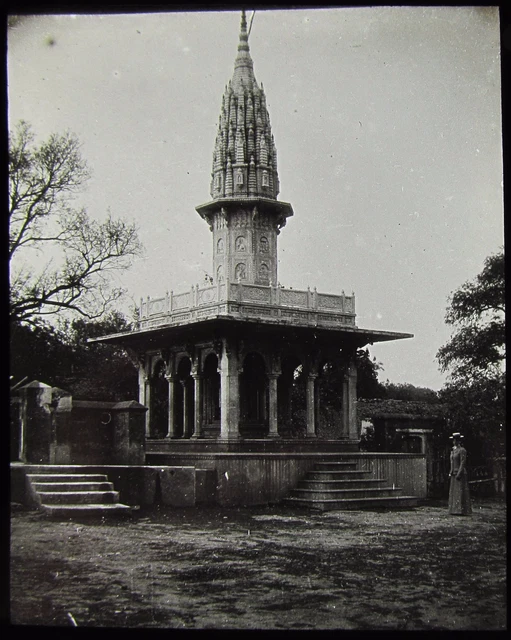 Glass Magic Lantern Slide TEMPLE ON RIVER ALLAHABAD C1910 INDIA PHOTO