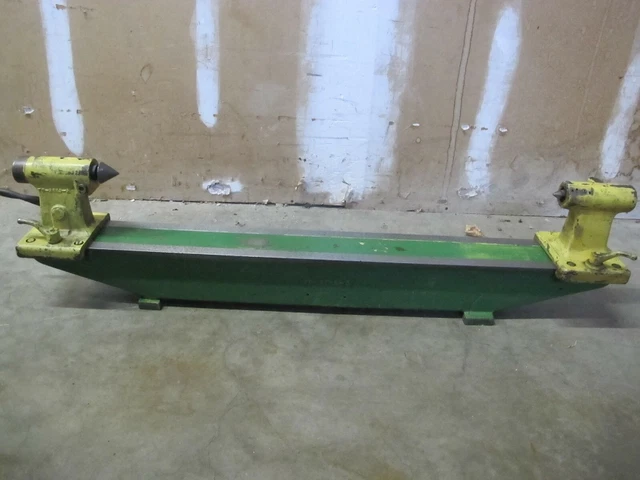 Brown & Sharpe Bench Center