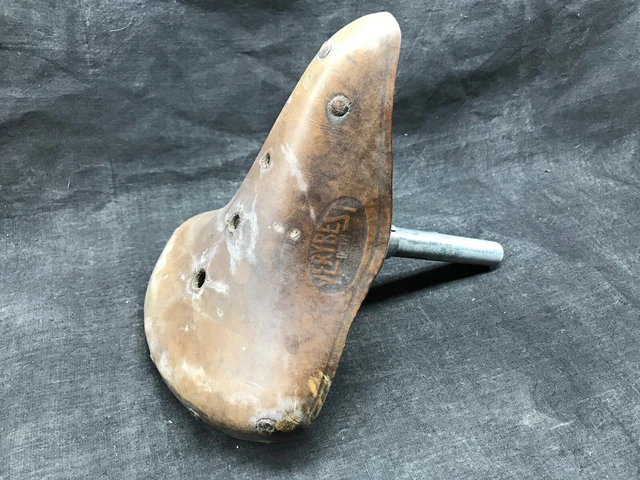 Selle cuir vélo ancien dulcior 15 neuve - Équipements vélos