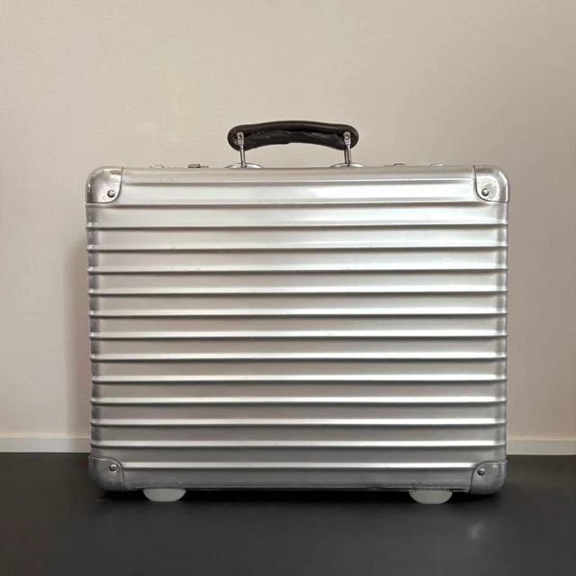 RIMOWA CLASSIC FLIGHT Attache Case 97612 Carry on Silver £465.70