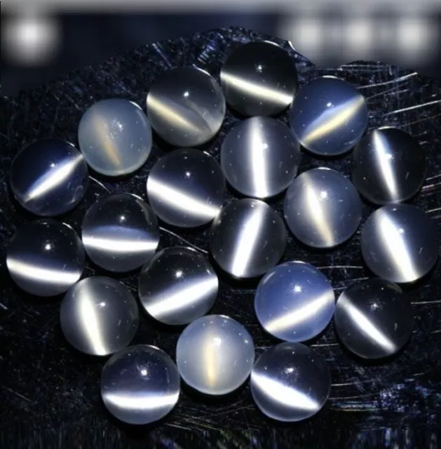 Moonstone ☆ 11.8carats / 2.21gr ☆ ""Cat's Eye"" effect☆6x6mm☆Lot x12Pcs☆