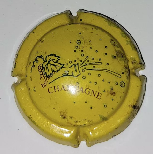 Ancienne capsule champagne générique JAUNE N°634 Cote 4 euros Très Rare