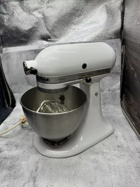 KitchenAid Classic Mixer K45SS Tilt Head Stand Mixer Bowl w/Accessories