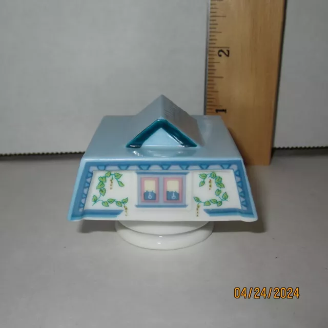 Pepper The Lenox Spice Village Porcelain House Jar 1989 Lid Only Chip