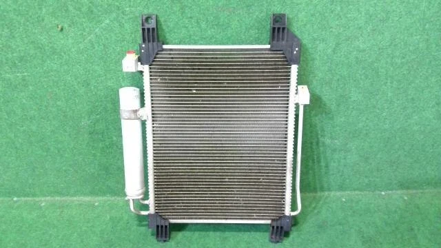 MITSUBISHI Ek space 2014 DBA-B11A Condensatore 7812A254 [usato] [PA92469767]
