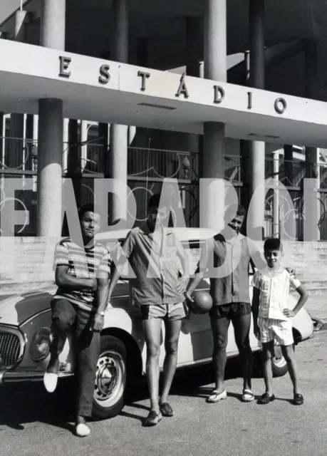 Photo de presse vintage Football, les Frères Amarildo, 1964, tirage 21 X 15 CM